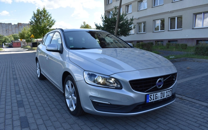 Volvo V60 cena 57900 przebieg: 162000, rok produkcji 2016 z Krzanowice małe 781